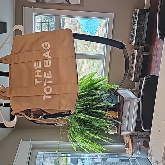 The tote bag cross body bag - Picture 6 of 6